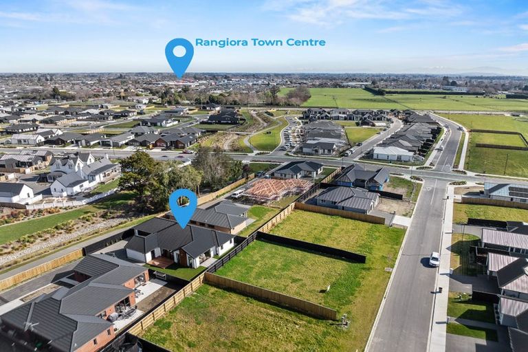 Photo of property in 20 Cam Mill Place, Rangiora, 7400