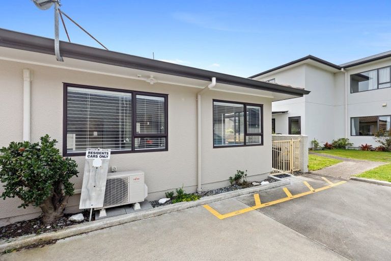 Photo of property in 8e Heath Street, Mount Maunganui, 3116