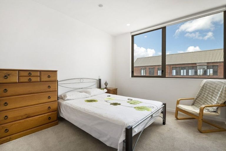 Photo of property in 202/167 Glenvar Ridge Road, Long Bay, Auckland, 0630