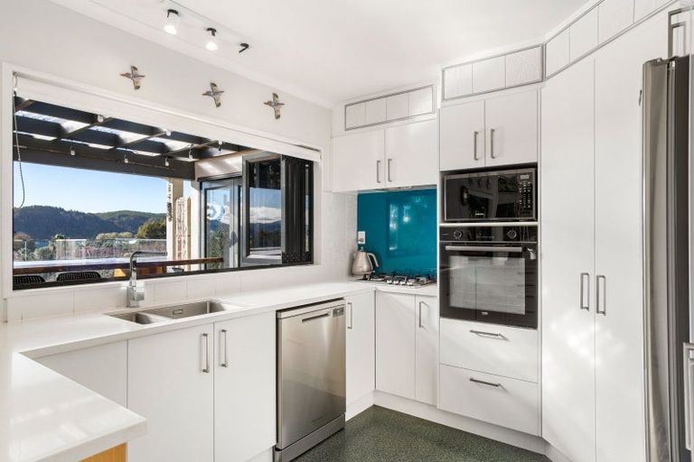 Photo of property in 27 Herbert Drive, Whangamata, 3620