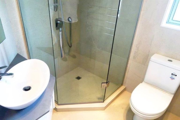 Photo of property in 10 Tinaku Road, Flat Bush, Auckland, 2019