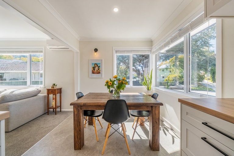 Photo of property in 22 Pasadena Crescent, Totara Park, Upper Hutt, 5018