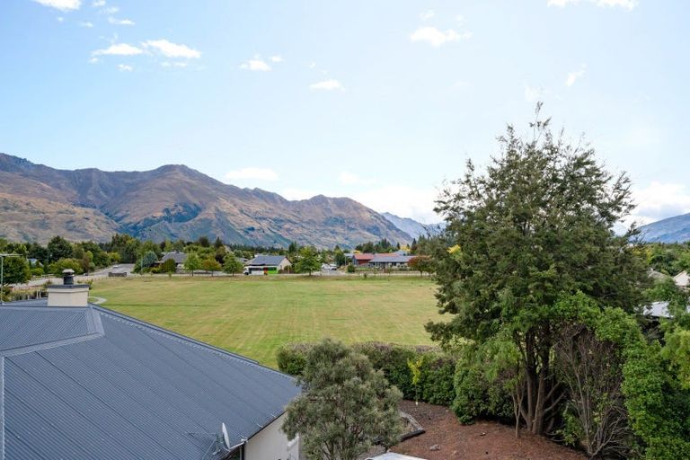Photo of property in 19 Allenby Place, Wanaka, 9305