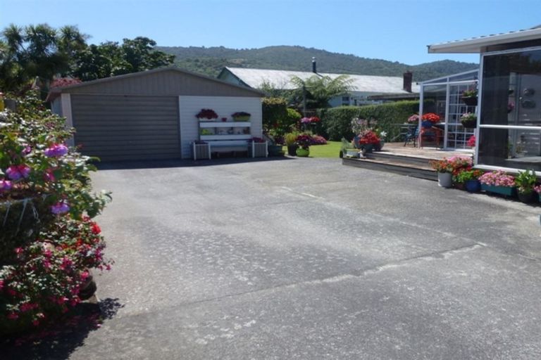 Photo of property in 9 Marsden Road, Greymouth, 7805