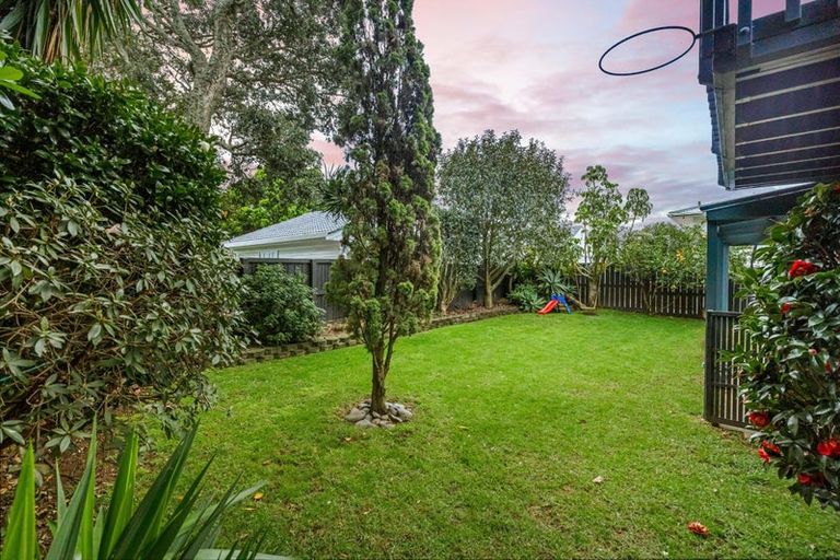 Photo of property in 2/41 Colwill Road, Massey, Auckland, 0614