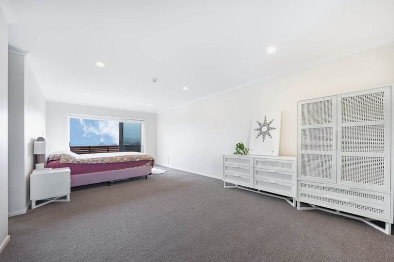 Photo of property in 40 Buckley Avenue, Hobsonville, Auckland, 0616