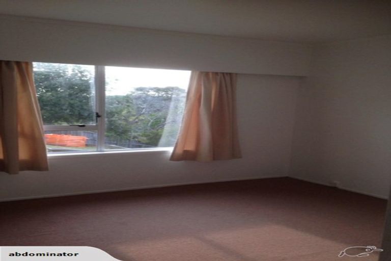 Photo of property in 2/17 Capilano Place, Glenfield, Auckland, 0629