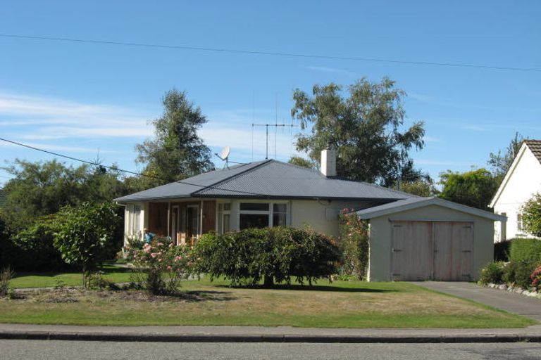 Photo of property in 53 Peel Street, Geraldine, 7930