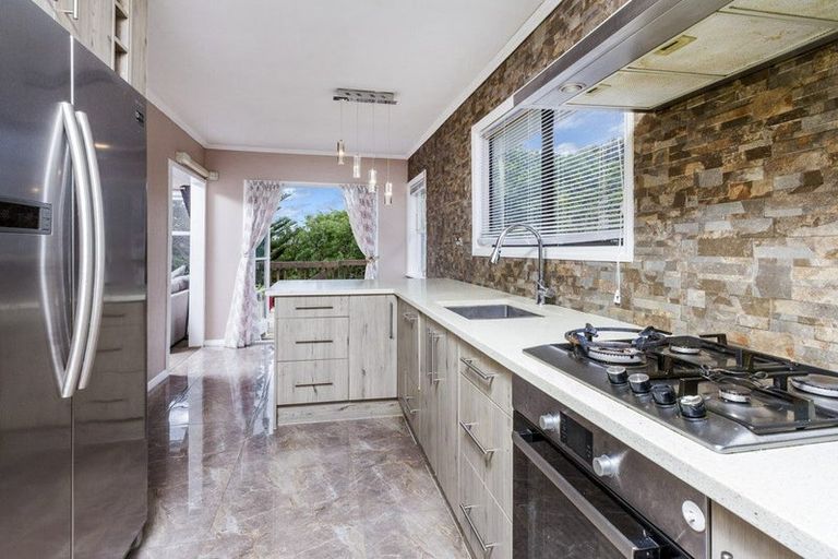 Photo of property in 20 Weldene Avenue, Glenfield, Auckland, 0629