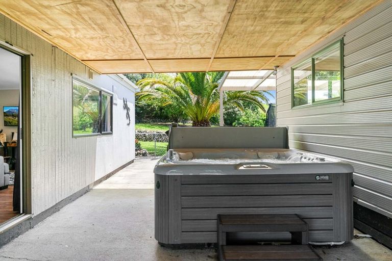 Photo of property in 338 South Road, Waipu, 0582