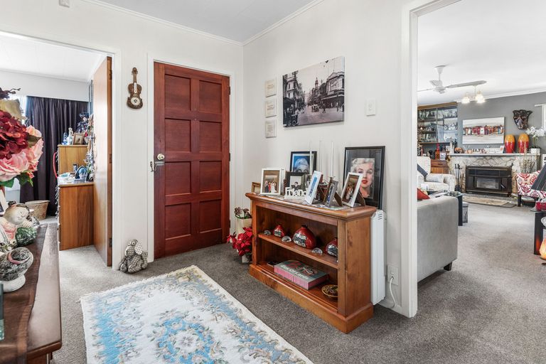 Photo of property in 34 Fergusson Street, Solway, Masterton, 5810