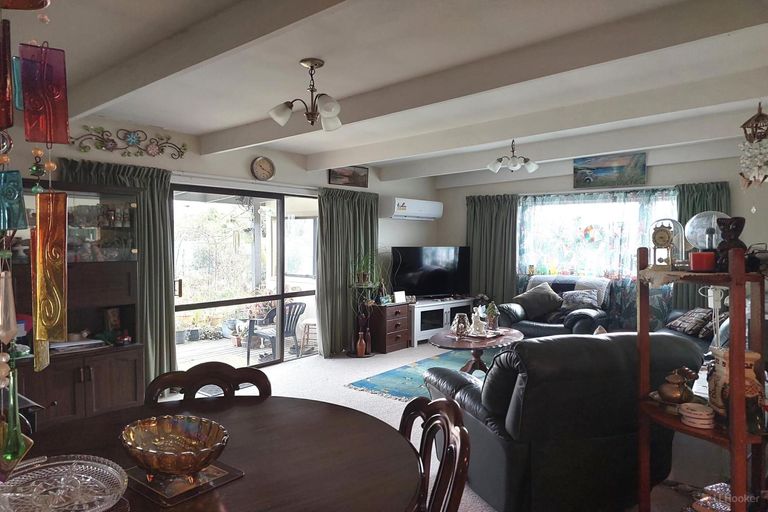 Photo of property in 8 Moorhouse Street, Waimate, 7924