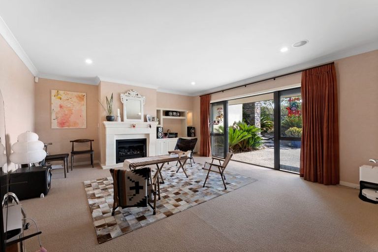 Photo of property in 78 Okura River Road, Okura, Albany, 0792