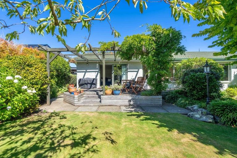 Photo of property in 32 Cruickshank Crescent, Rosedale, Invercargill, 9810