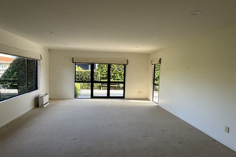 Photo of property in 32a Strowan Avenue, Fairfield, Hamilton, 3214