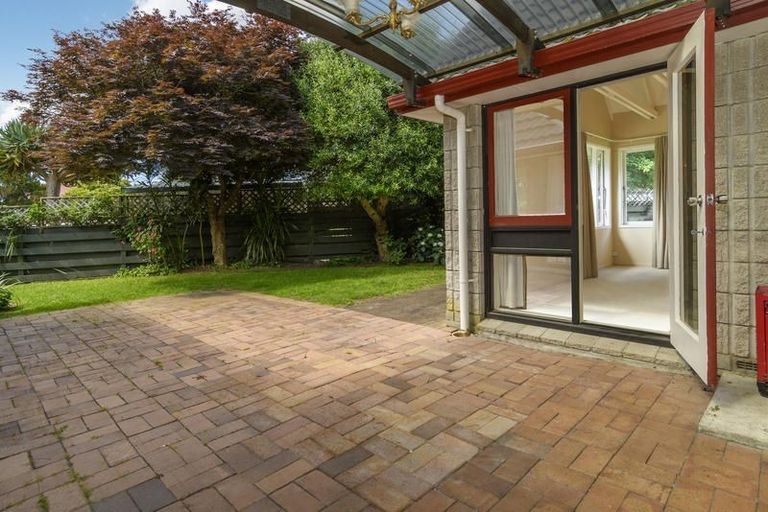 Photo of property in 10 Pamir Place, Welcome Bay, Tauranga, 3112