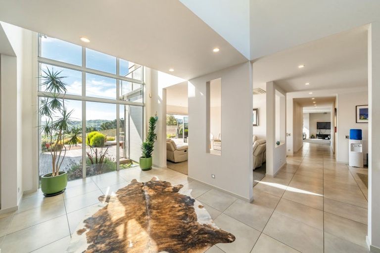 Photo of property in 75b Paremata Haywards Road, Pauatahanui, Porirua, 5381