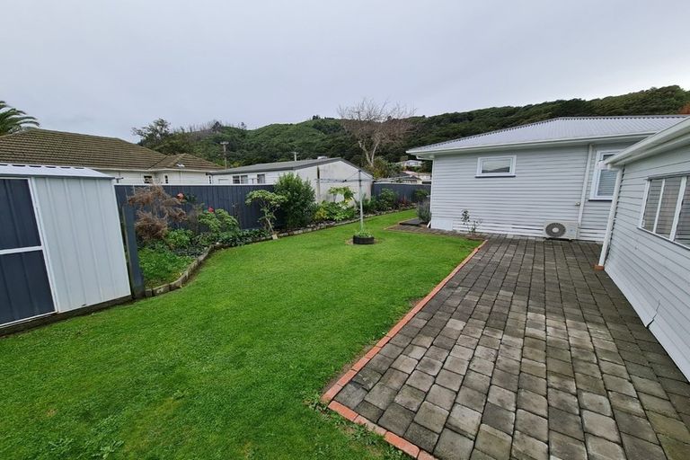 Photo of property in 4 Mckillop Street, Wainuiomata, Lower Hutt, 5014