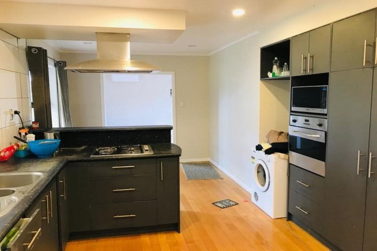 Photo of property in 22 Melton Road, Mount Wellington, Auckland, 1060