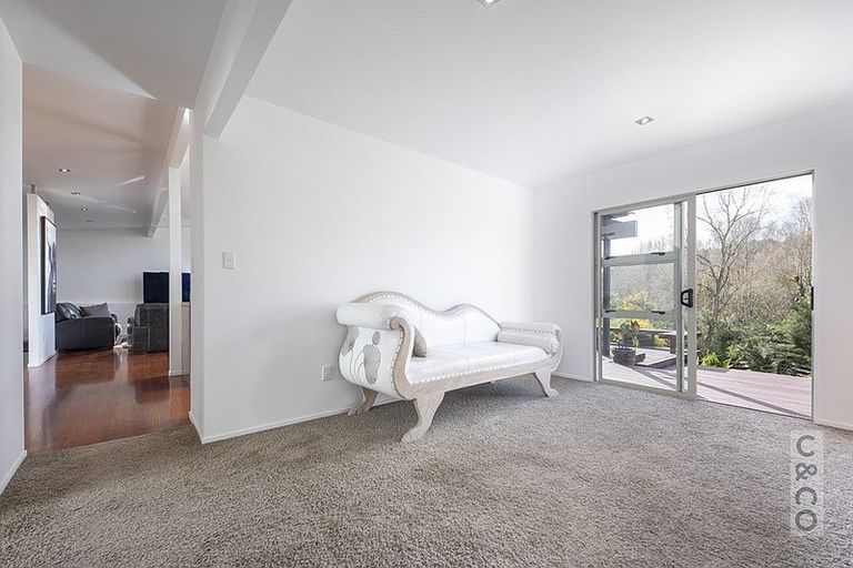 Photo of property in 8 Pineview Lane, Helensville, 0875