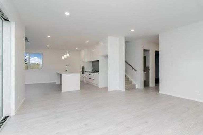 Photo of property in 20 Pinefield Road, Whenuapai, Auckland, 0618