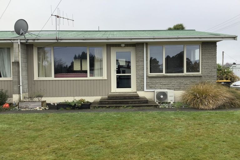 Photo of property in 11 Moana Crescent, Te Anau, 9600