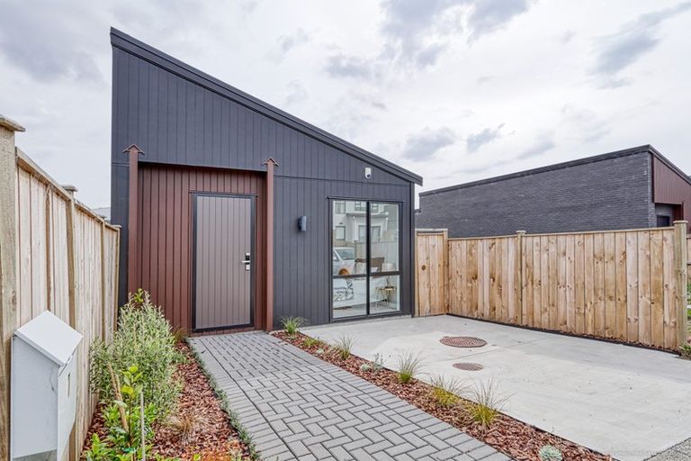 Photo of property in 7 Herekino Street, Westgate, Auckland, 0814