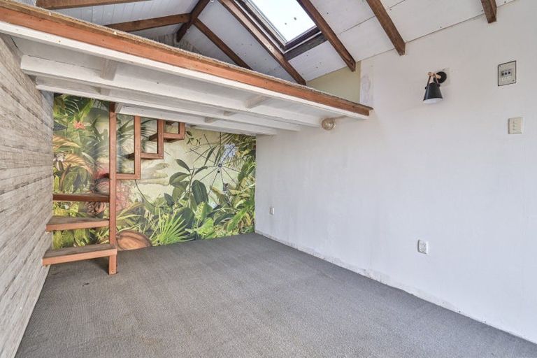 Photo of property in 709w Queen Street West, Saint Leonards, Hastings, 4120