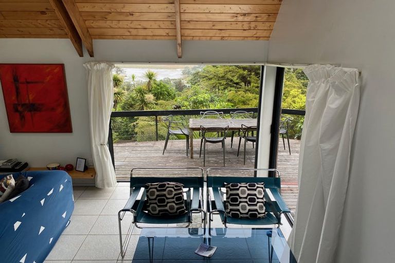 Property details for 22 Ngahere Terrace, Opoutere, Whangamata, 3691