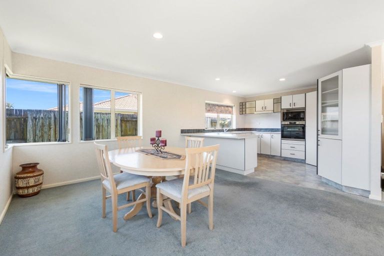 Photo of property in 41 Ocean Crest, Papamoa Beach, Papamoa, 3118