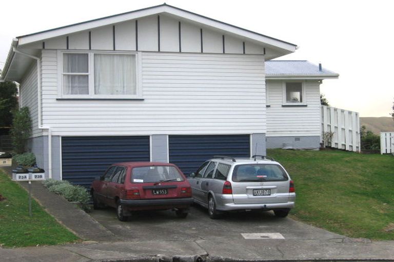 Photo of property in 23 Diane Grove, Paparangi, Wellington, 6037