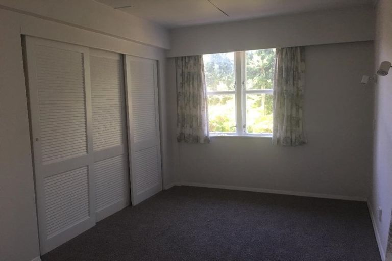 Photo of property in 25 Ocean Parade, Pukerua Bay, 5026