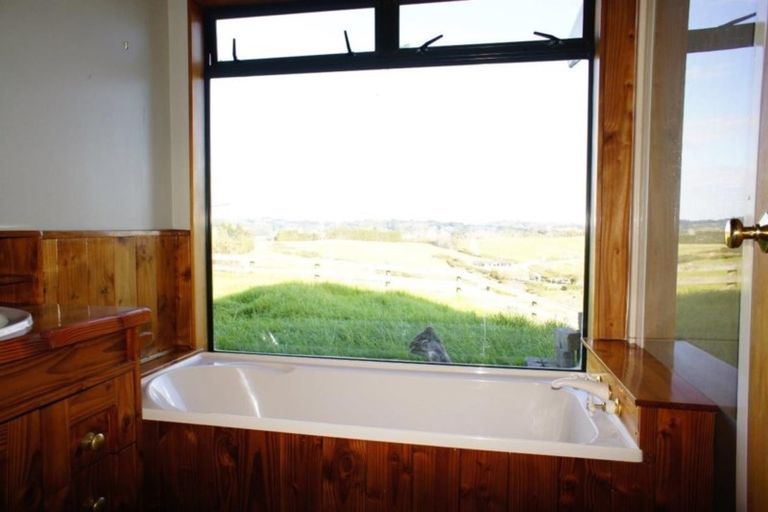 Photo of property in 366 Bawden Road, Dairy Flat, Albany, 0792