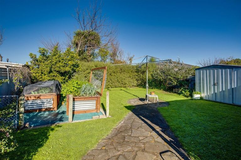 Photo of property in 2 Yeo Place, Taradale, Napier, 4112