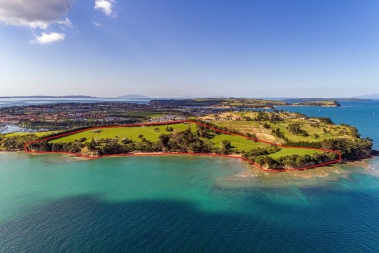 Photo of property in 5 Daisy Burrell Drive, Gulf Harbour, Whangaparaoa, 0930