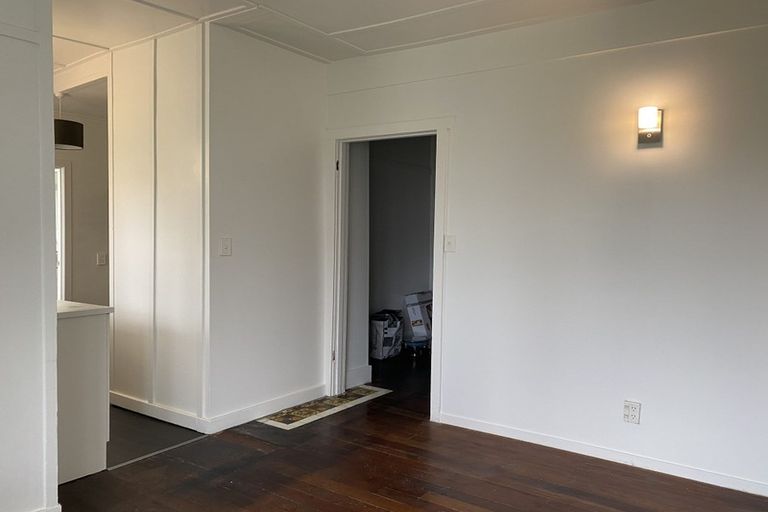 Photo of property in 4 Shoal Bay Road, Devonport, Auckland, 0624