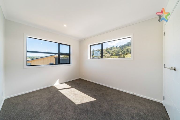Photo of property in 10/1 Helvetia Grove, Naenae, Lower Hutt, 5011