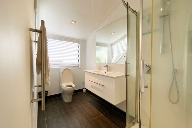 Photo of property in 1/1 Paparoa Road, Cockle Bay, Auckland, 2014