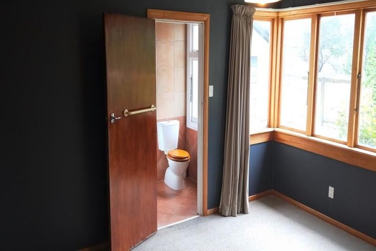 Photo of property in 15 Puriri Terrace, Roslyn, Palmerston North, 4414