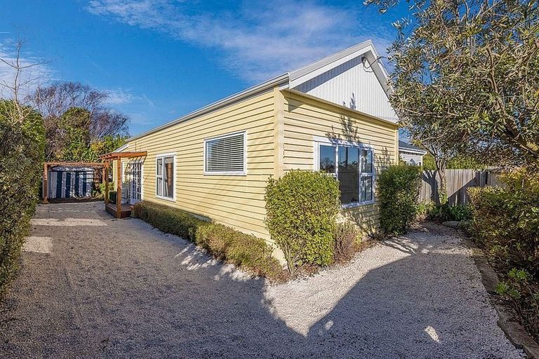 Photo of property in 131 Hawke Street, New Brighton, Christchurch, 8083