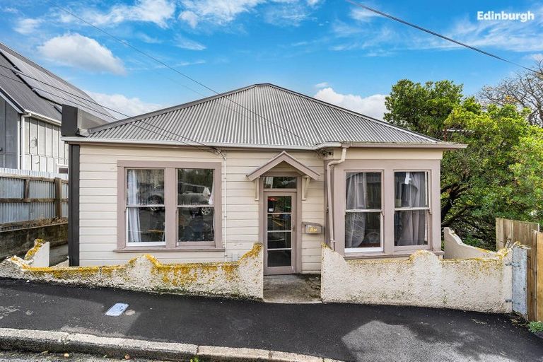 Photo of property in 16 Agnew Street, North Dunedin, Dunedin, 9016