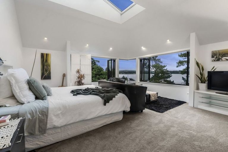 Photo of property in 170 Attwood Road, Paremoremo, Auckland, 0632