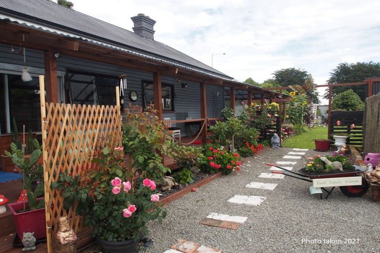 Photo of property in 2 Robert Street, Hinds, Ashburton, 7773