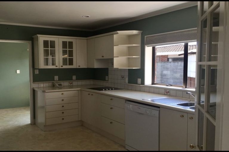 Photo of property in 1 Arcus Street, St Andrews, Hamilton, 3200