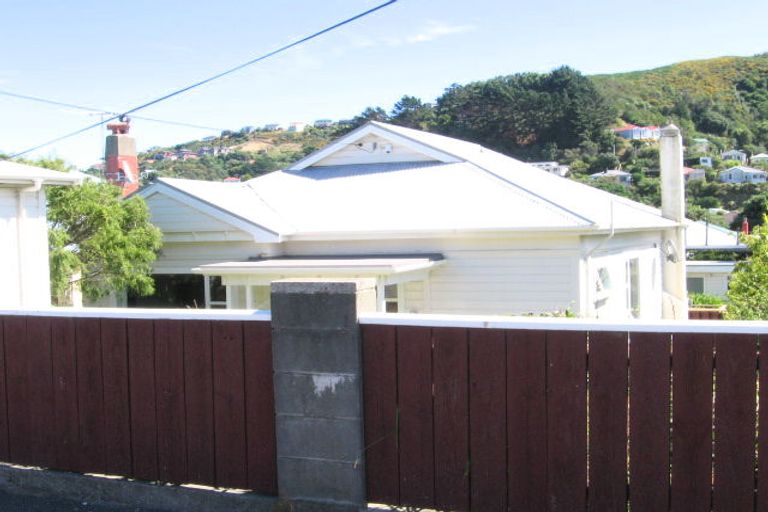 Photo of property in 114 Clyde Street, Island Bay, Wellington, 6023