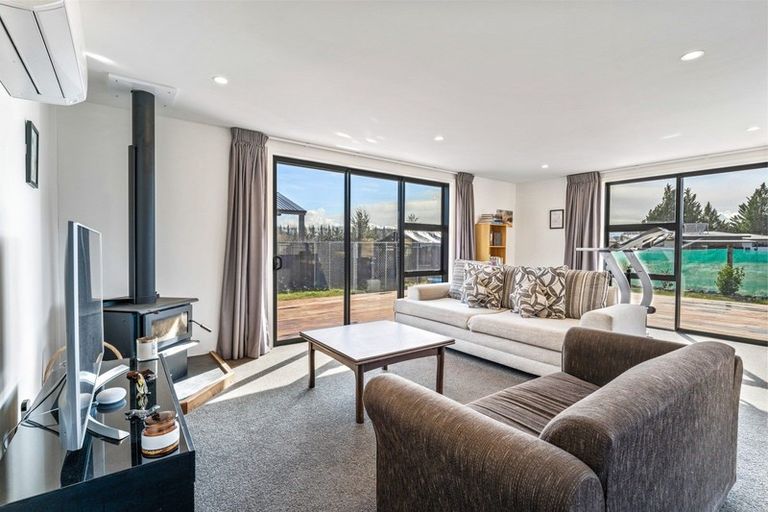 Photo of property in 9 Cirrus Place, Omarama, 9412