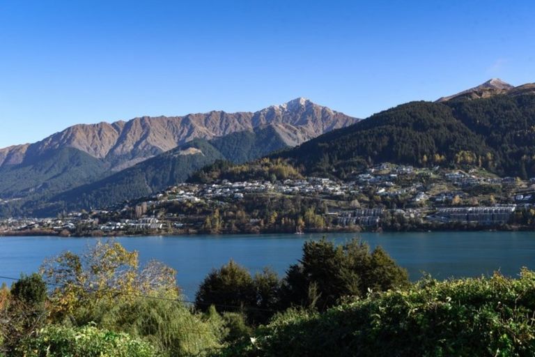 Photo of property in 337 Peninsula Road, Kelvin Heights, Queenstown, 9300