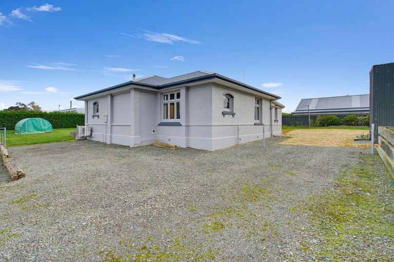 Photo of property in 30 Mccaughan Street, Browns, Winton, 9781