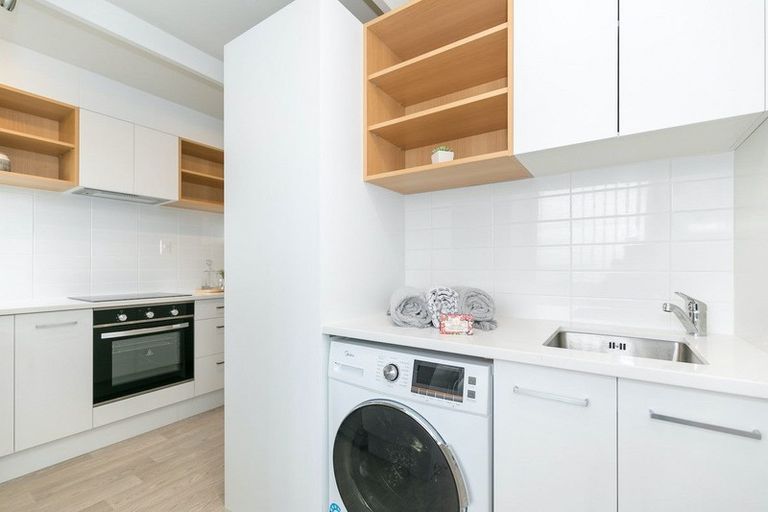 Photo of property in 49 Mitcham Avenue, Forest Lake, Hamilton, 3200