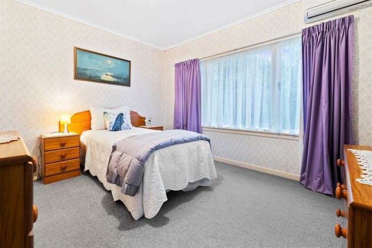 Photo of property in 58 Royal Road, Massey, Auckland, 0614